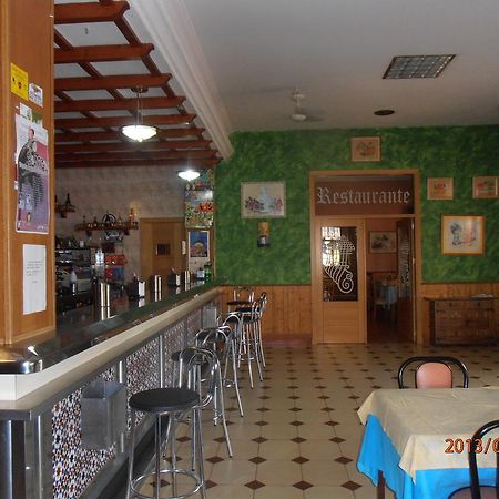 Hostal Restaurante Las Rejas Archidona Buitenkant foto